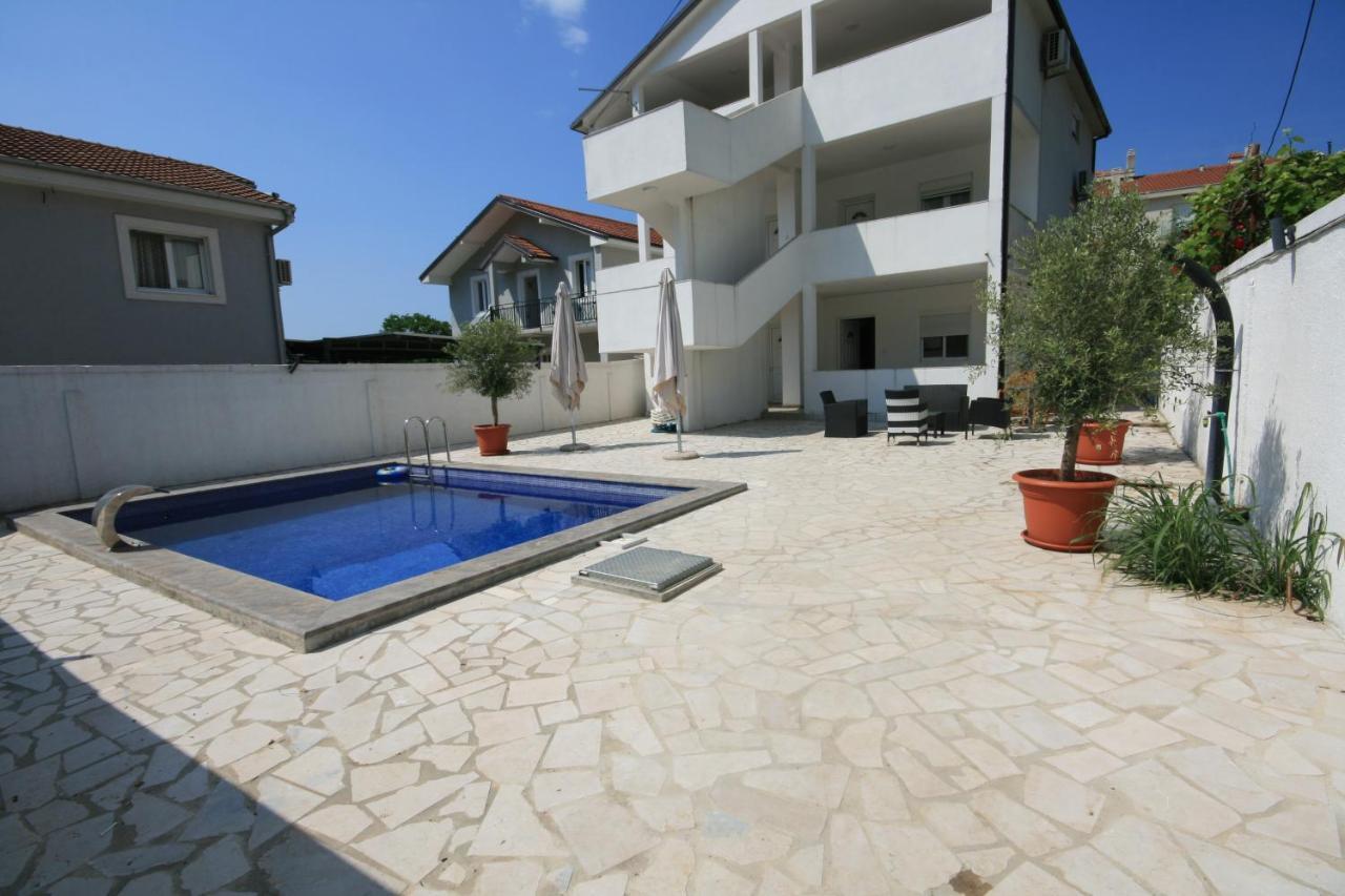 Apartmani Srdanovic Тиват Екстер'єр фото