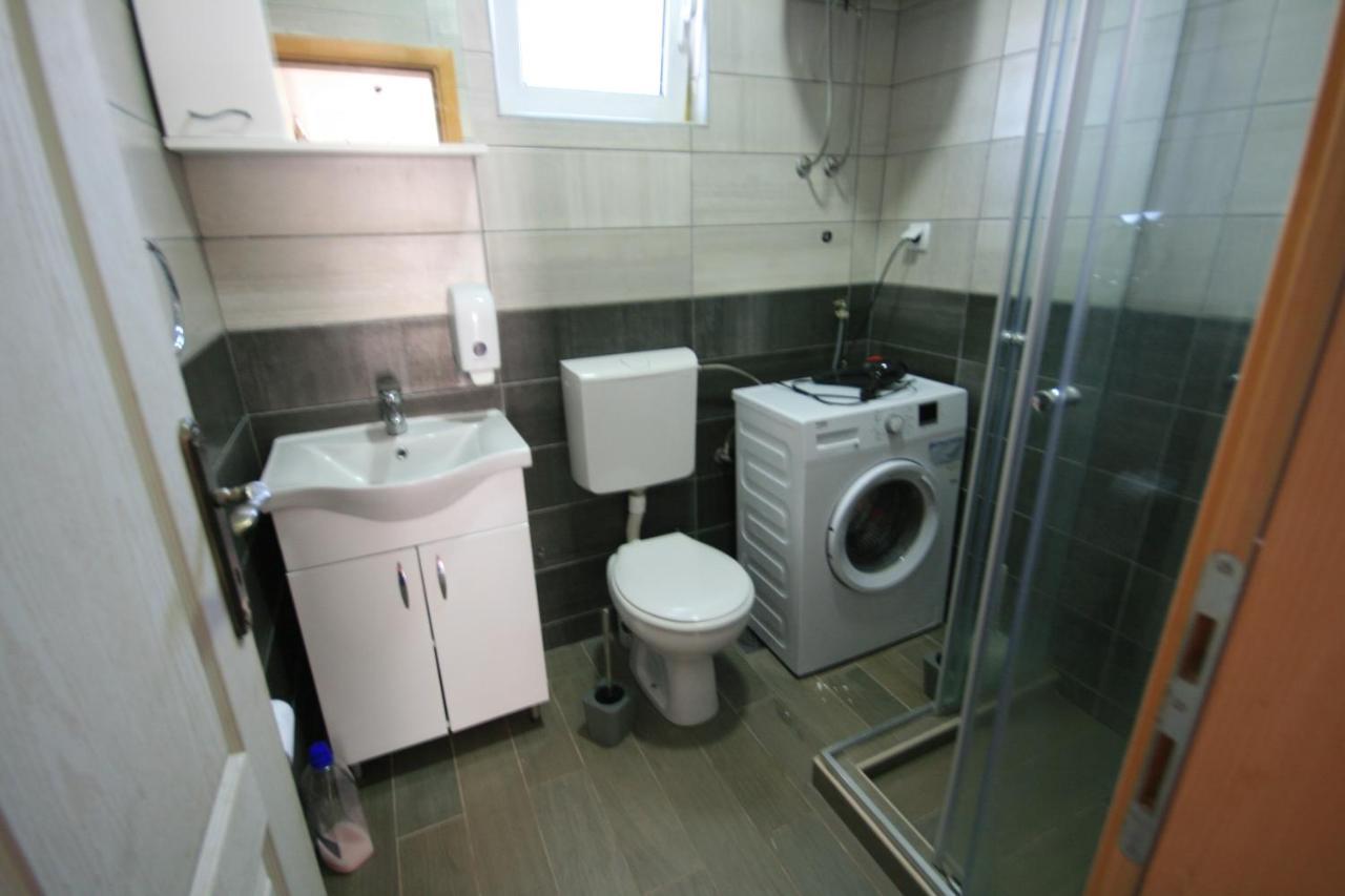Apartmani Srdanovic Тиват Екстер'єр фото