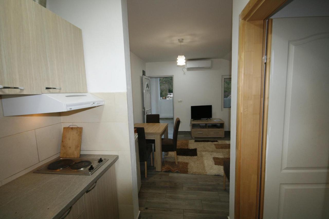 Apartmani Srdanovic Тиват Екстер'єр фото